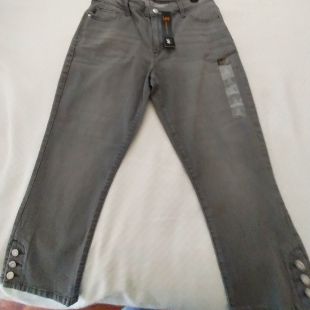 Women's Lee Capris